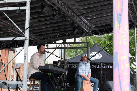 Wilmslow Live
