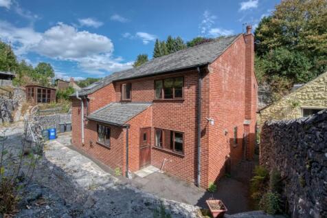 Rear of the home.jpg