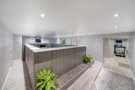 1344036-49-68b1a759a8c22-ARW