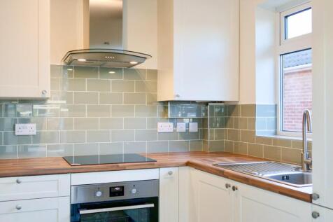 Kitchen 1.jpg