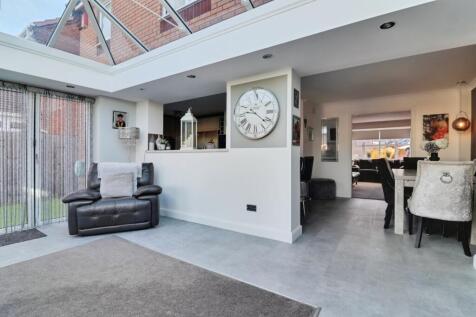Garden Room - EweMove Cannock