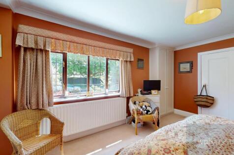 15-Breary-Lane-East-05212025_201114