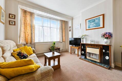 SANDRINGHAM ROAD