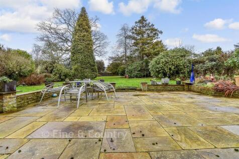 Patio / Decking