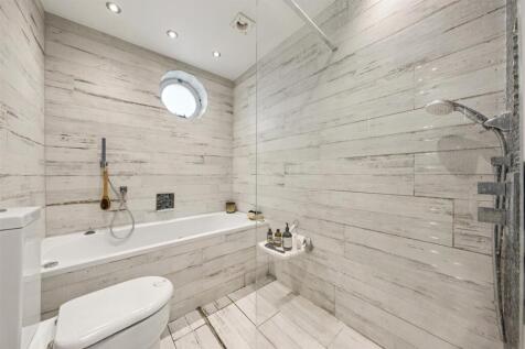 16 - 2025-09-24T110909.618.jpg