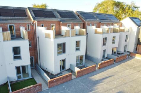 3-8 Old School Walk.jpg