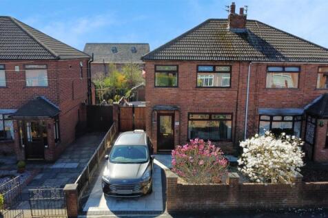 Clipsley Crescent For Sale