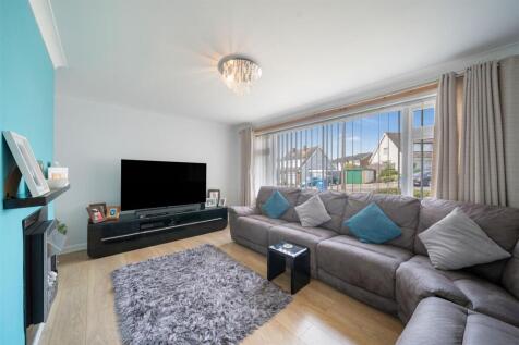 16 Dawnbrook Close-32.jpg