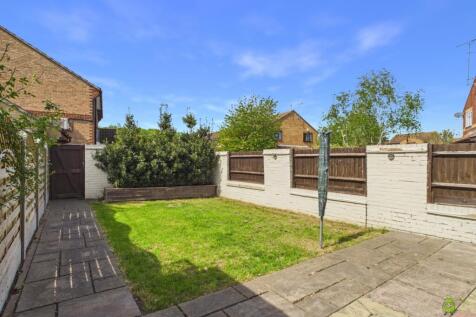 Rear Garden presented by James Hillier Ewemove Bex