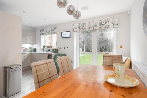 Kitchen-5.jpg