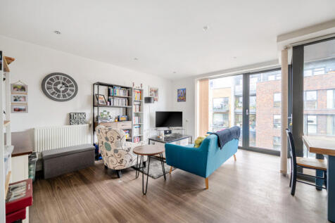 1353633-1-68c81ee...