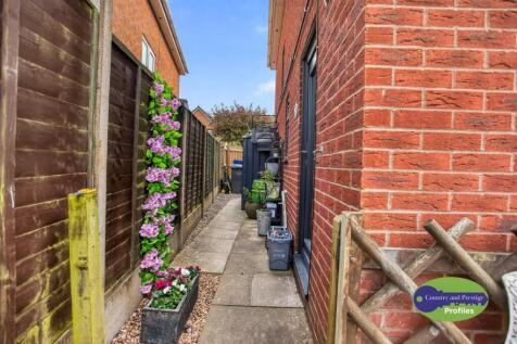 1 Landseer drive 33.jpg