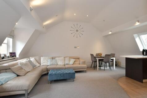 Lounge/Kitchen/Dining Room