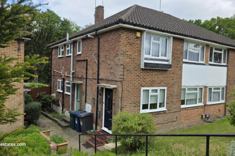2 bed maisonette for sale Vernon Crescent, East B