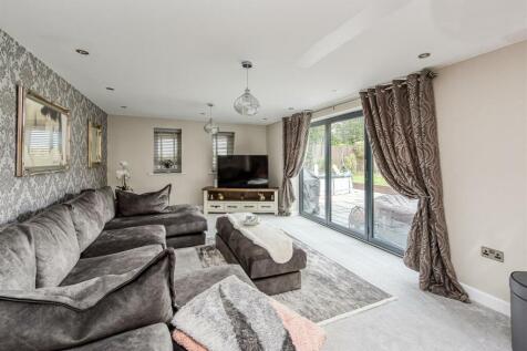 St Elvey-Reception Room.jpg