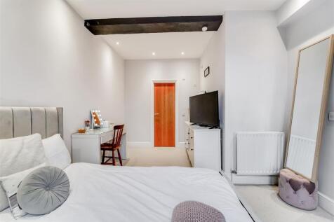 THE DRIFT BRIDGE, FLAT 3 (20of44)-4.jpg