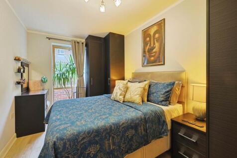 Bedroom 1 (1)