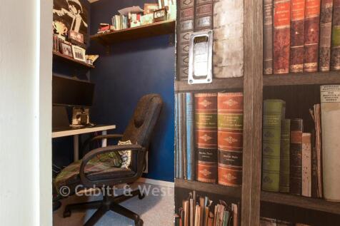 Internal Lifestyle Photograph