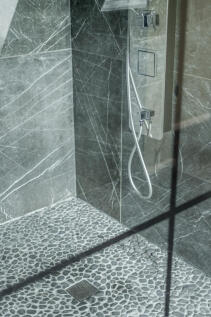 1350960-18-68dd56...