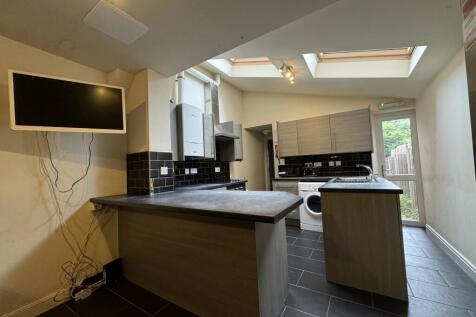 6 Bedroom House in B29 6EB