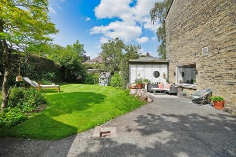 Back Garden 2.jpg