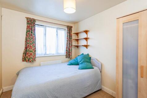 Bedroom 2.jpg