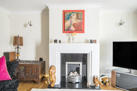 1310788-6-685304c...