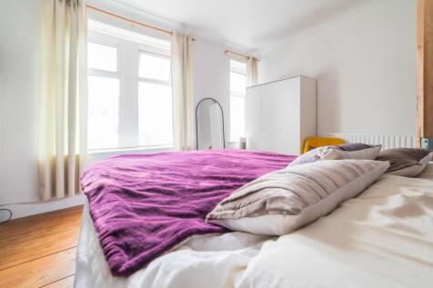 Call 02920 454555 to secure your viewing_17