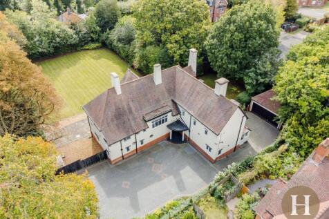 7 bed, 3 bath Detached in Birmingham - Photo 61