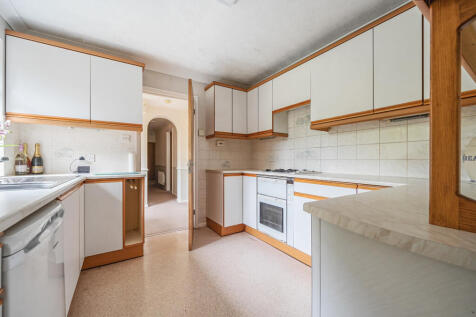 1300549-25-68371a...