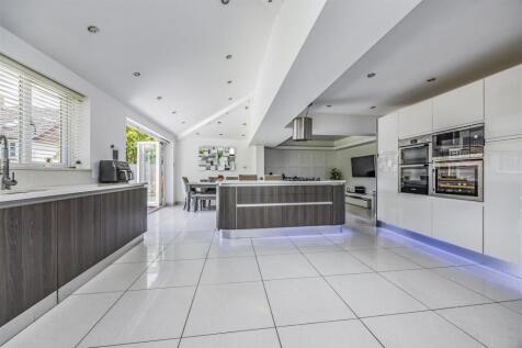 58 Farlington Avenue, Drayton-PorticoMarketing-Sol