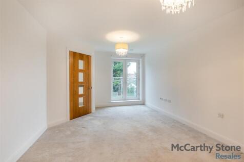8667840-interior08.jpg