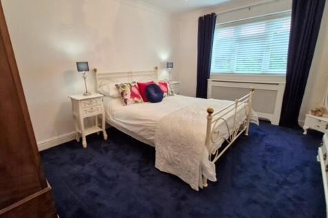 Bungalow - Bedroom 2