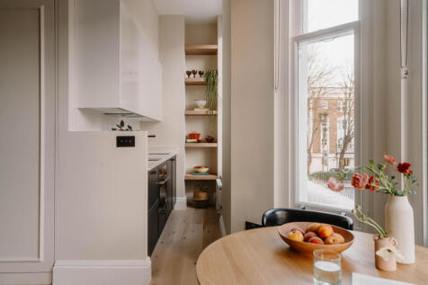 Adam Firman_Leufroy_40 Tavistock Road_Flat 5_Web-2
