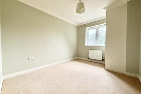 Bedroom 2.jpeg