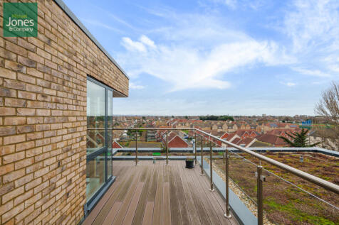 Terrace/ Balcony