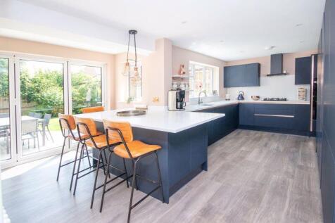 Kitchen-Breakfast Room