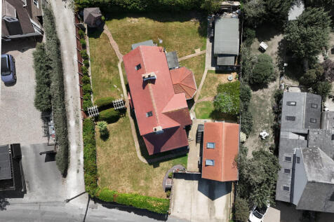 Ariel Shot