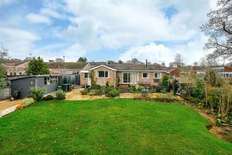 14 Grasmere Drive-20.jpg
