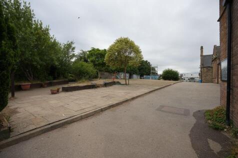 0 bed, 0 bath Character Property in Sheffield - Photo 13