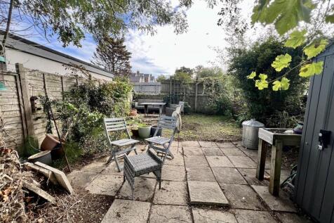 Rear Garden: