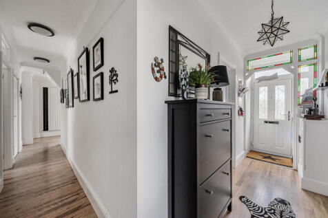 1318058-3-686580d...