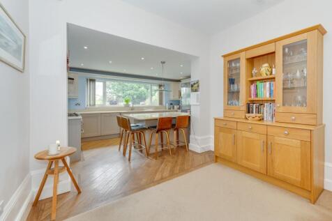 KITCHEN, DINER AND LIVING ROOM