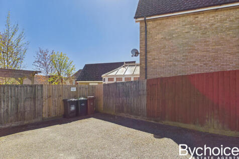 CAM05454G0-PR0149-STILL039