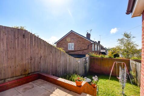 7a Ounsdale Road-14.jpg