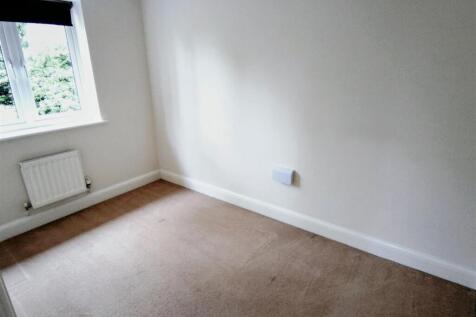 73 Dennetts Close