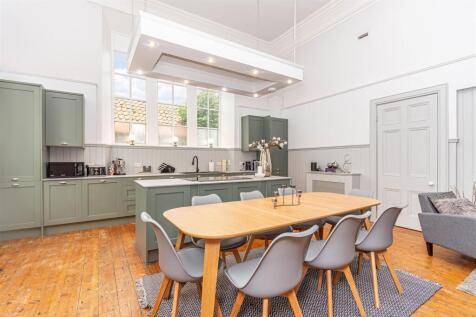 Little Causeway, Culross