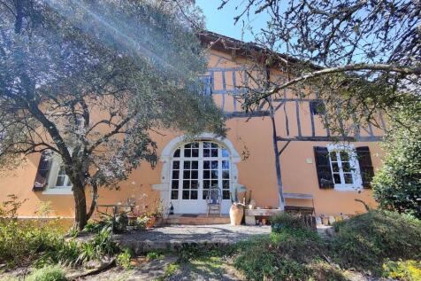 Property Image 1
