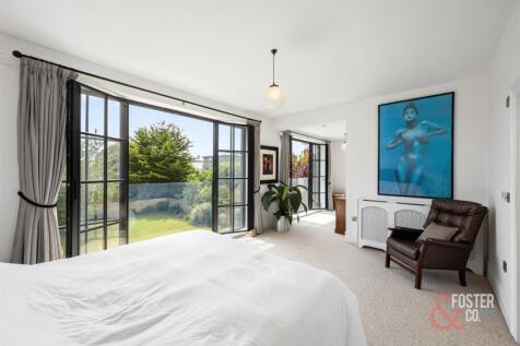 Cromwell Road, 72-013.jpg