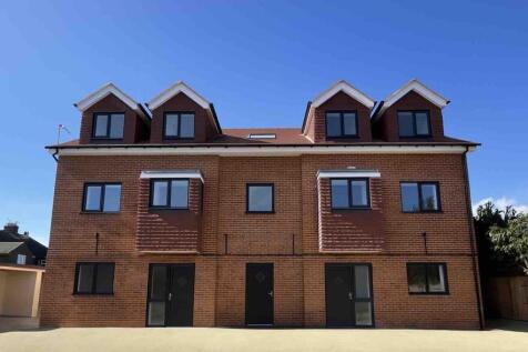 1 Bedroom Top floor Apartment to Rent - Felixstow